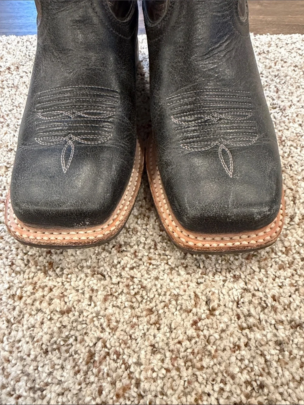 Ariat Black Leather Western Cowboy Boots